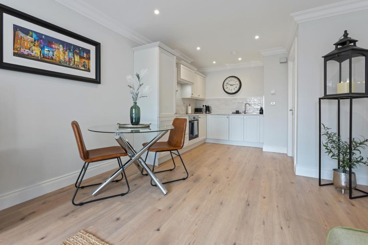 Wilton House Apartment เบลฟาสต์ ภายนอก รูปภาพ