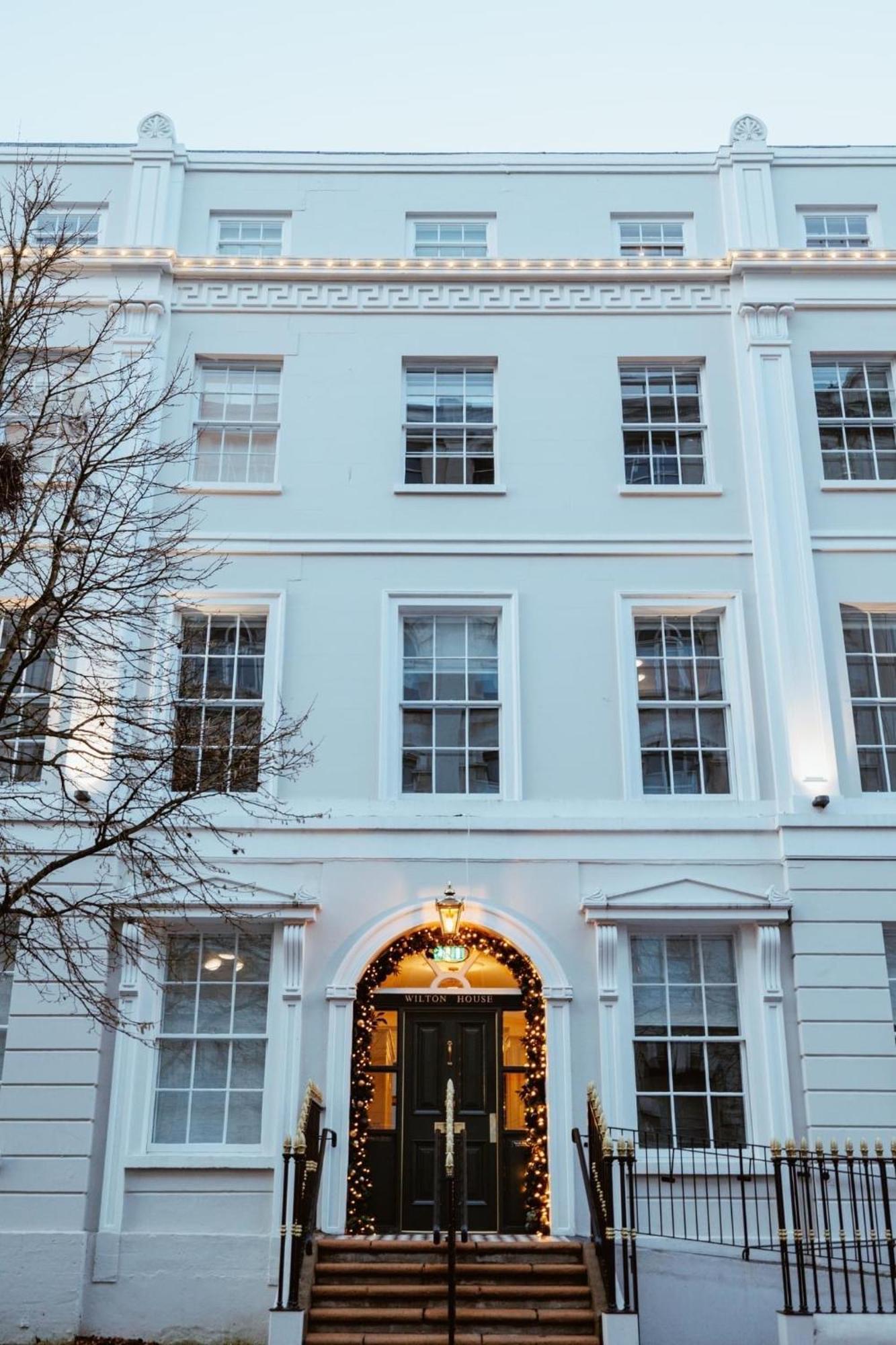 Wilton House Apartment เบลฟาสต์ ภายนอก รูปภาพ